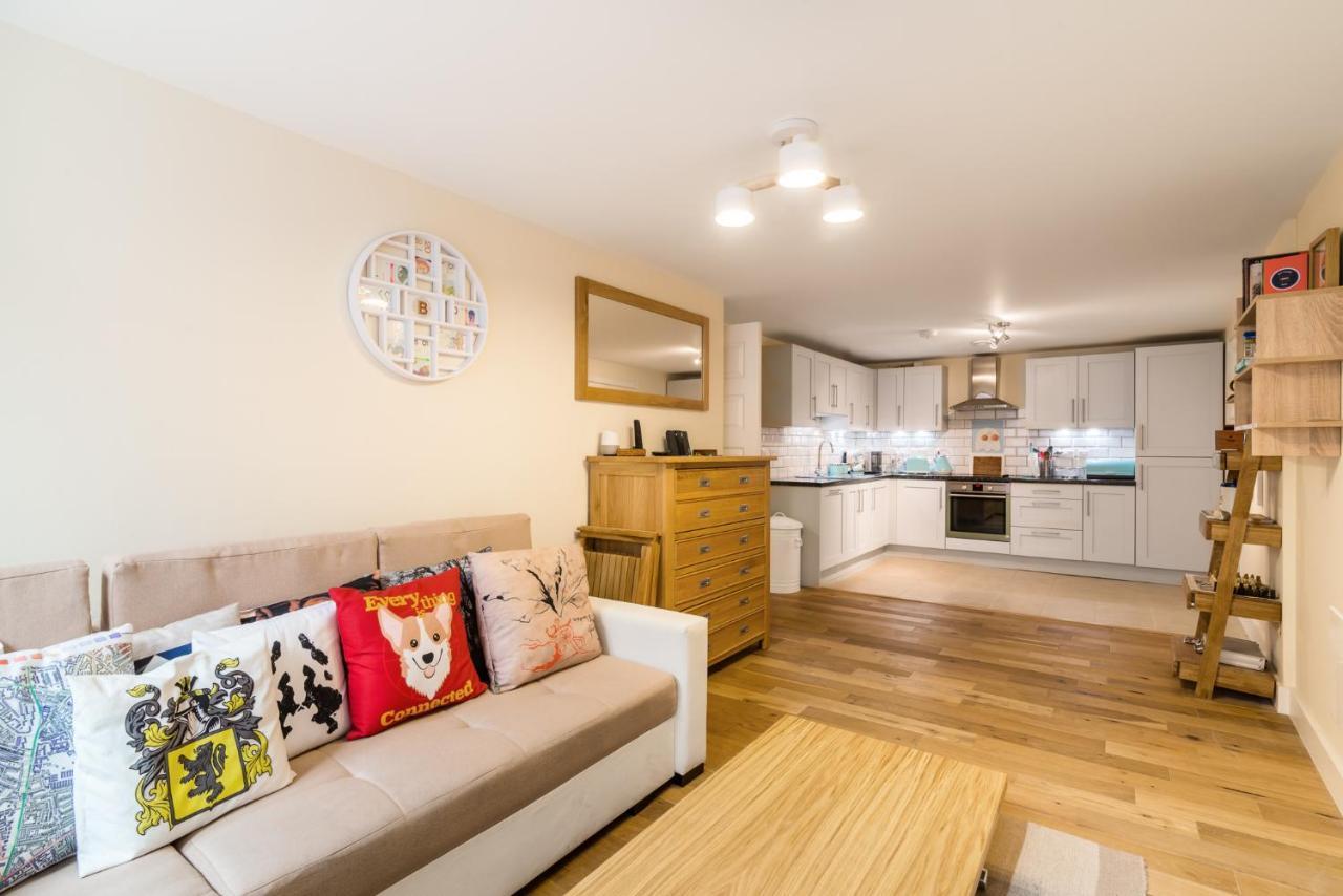 Fantastic Central Brixton Flat For Up To 6 Guests Apartment London Bagian luar foto